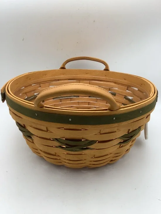 Vintage Longaberger 1999 Christmas Collection Popcorn Basket, Liner and Charm - Picture 3 of 11